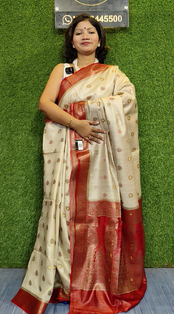 Tussar Munga Silk Mark Certified Banarasi SareeTussar Munga Banarasi